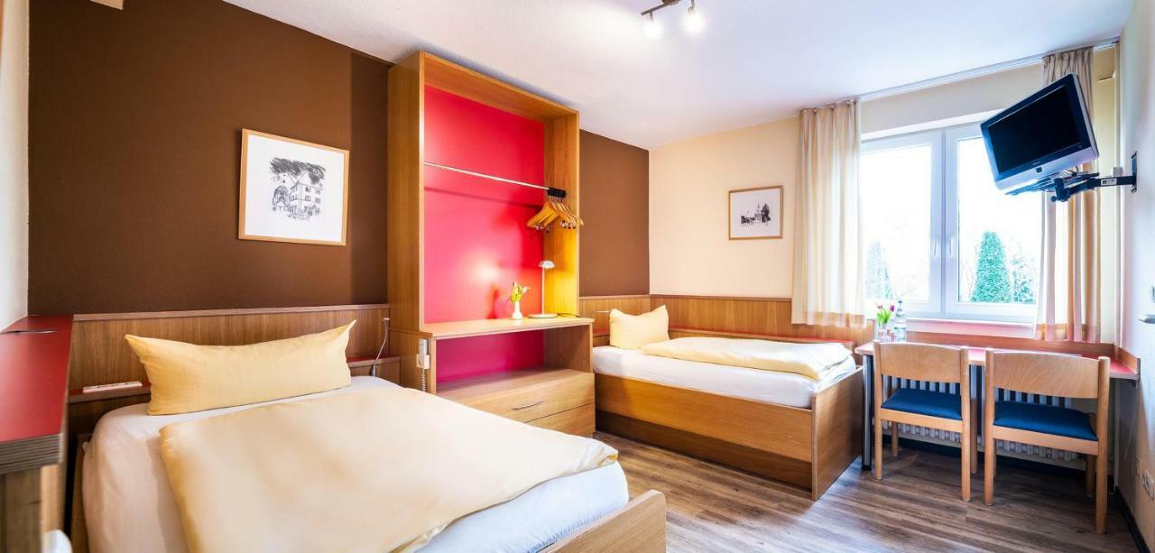 טרייר Schroeders Stadtwaldhotel חדר תמונה