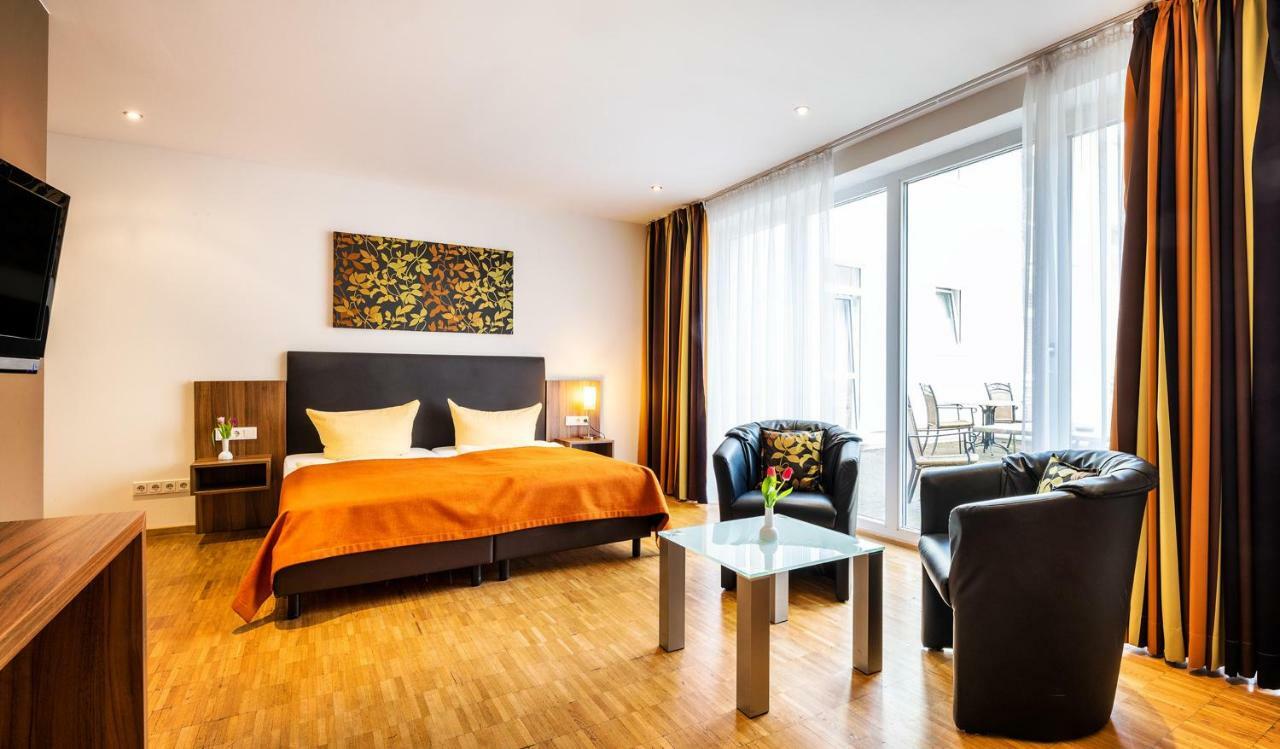 טרייר Schroeders Stadtwaldhotel מראה חיצוני תמונה