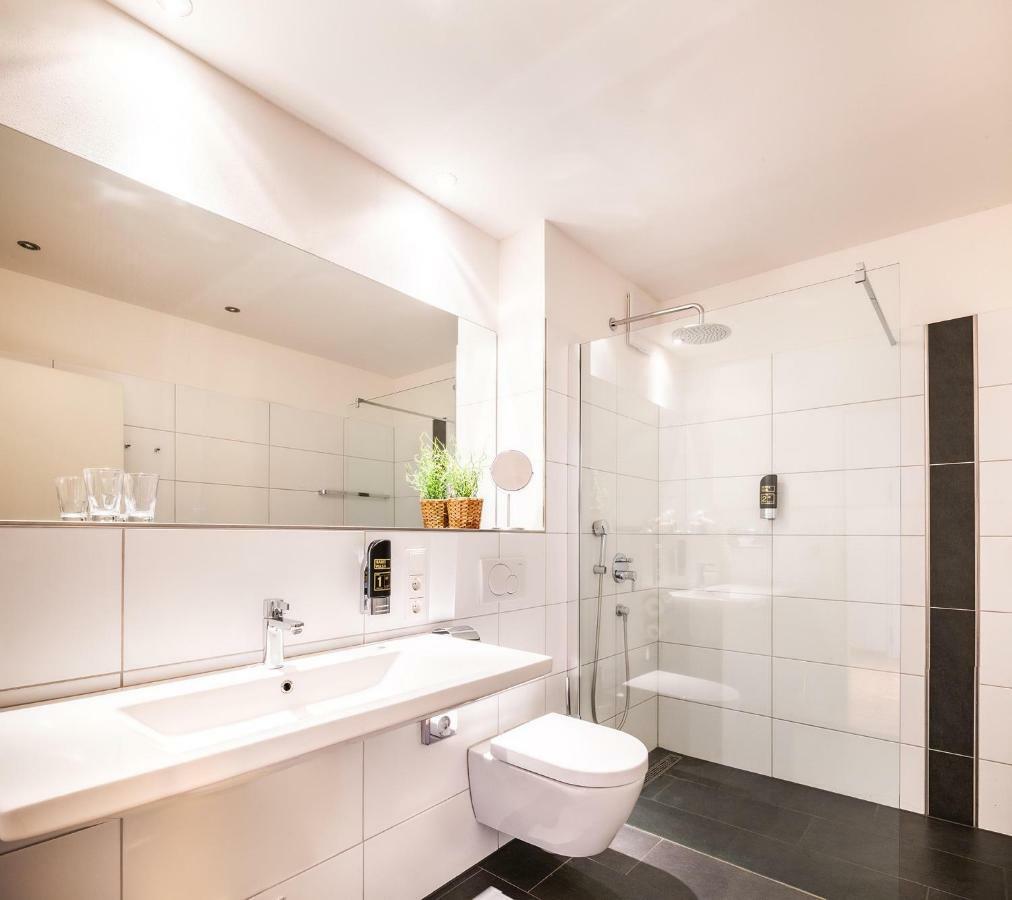 טרייר Schroeders Stadtwaldhotel מראה חיצוני תמונה